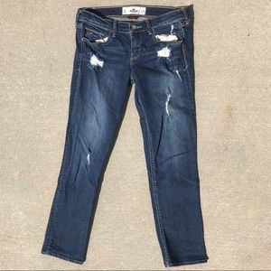 Hollister Distressed Capris size 5